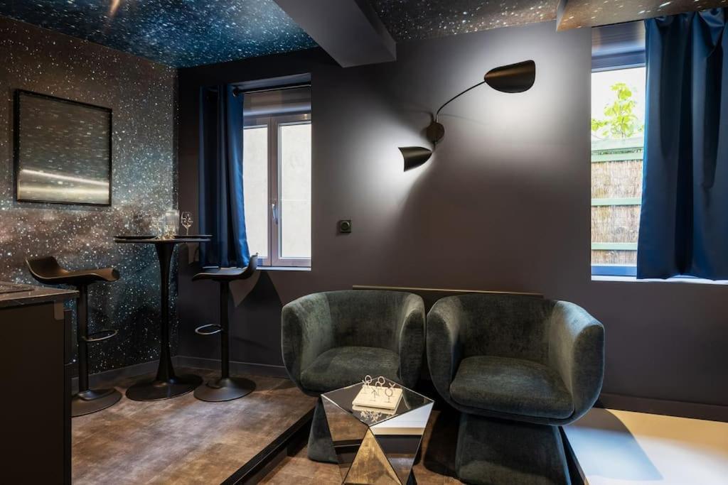 Galaxy La Tete Dans Les Etoiles Apartment Riom Exterior foto